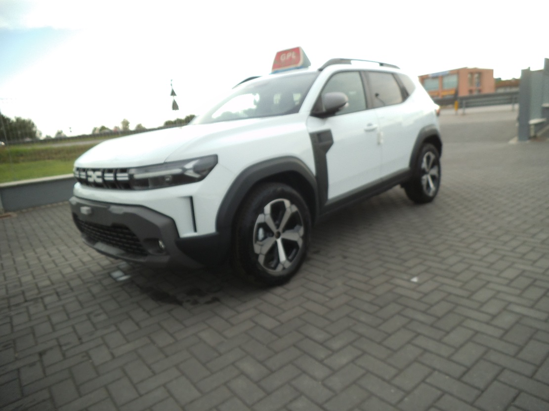 DACIA DASTER KM0 1.000  BENZINA GPL